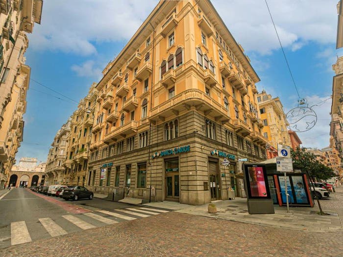 Appartamento quadrilocale in vendita in Via Malta, Quadrilatero, Genova