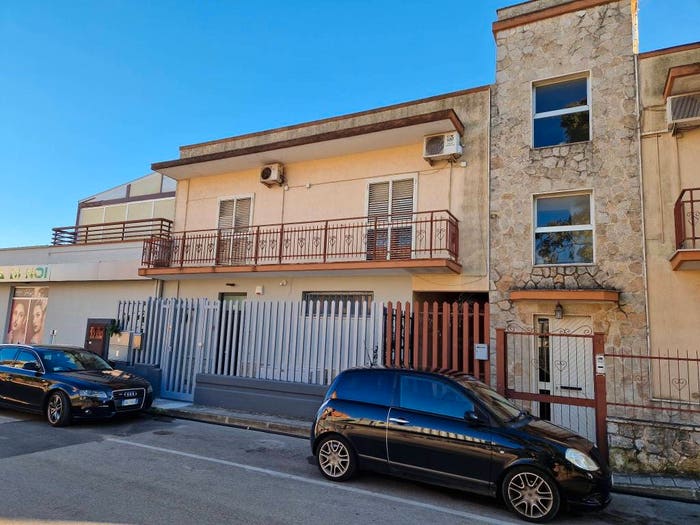 Appartamento quadrilocale in vendita in Statte