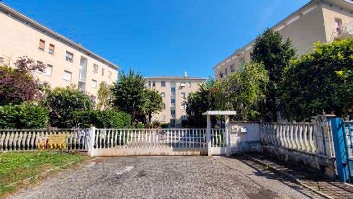 Appartamento quadrilocale in vendita in Via Leonardo da Vinci, Centro, Cesano Boscone