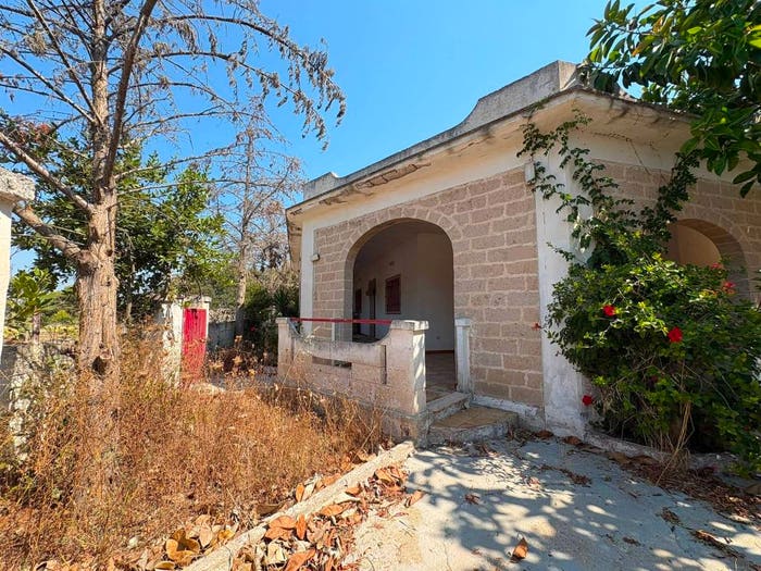 Casa con 6 locali in vendita in Via a, Acqua Dolce, Maruggio