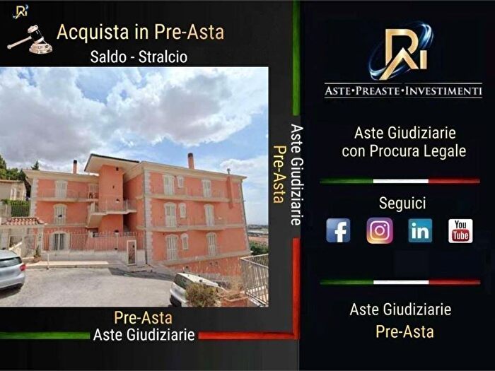 Appartamento con 6 locali in vendita in Via San Gaetano, San Giovanni Rotondo