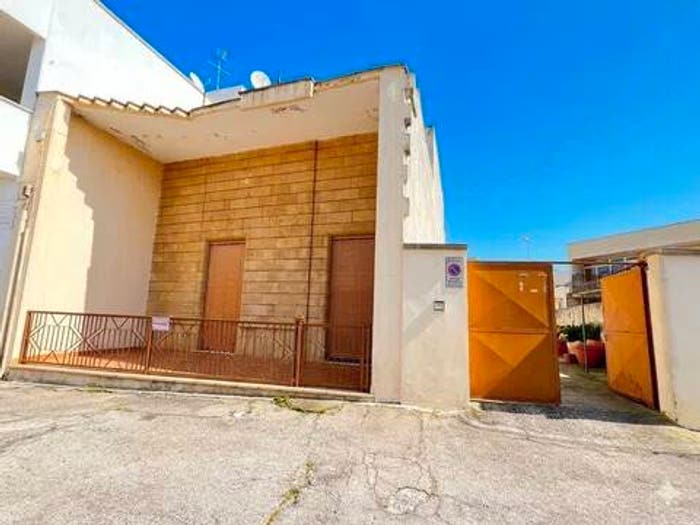 Casa con 5 locali in vendita in Via Padulana, Corigliano d'Otranto