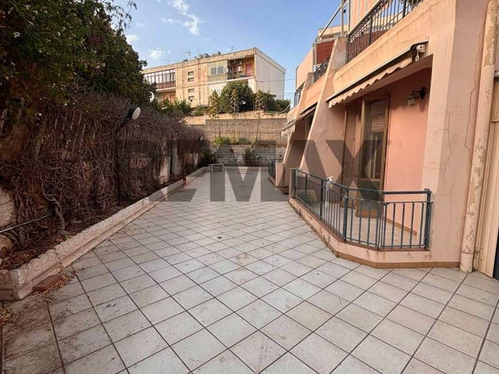 Casa con 6 locali in vendita in Via Hegel, Centro, Augusta