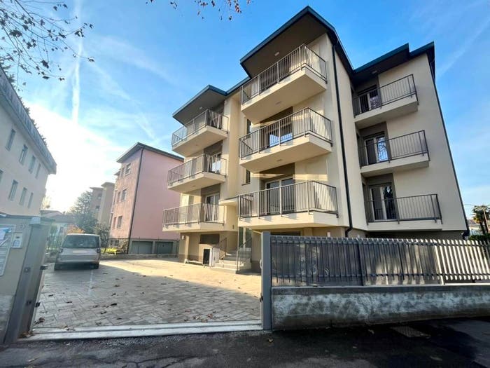 Appartamento quadrilocale in vendita in Via della Conca Fiorita, Conca Fiorita, Bergamo