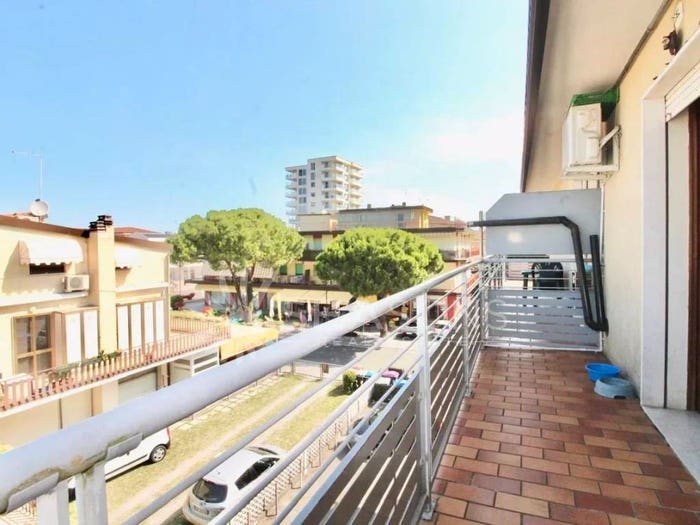 Appartamento trilocale in vendita in Eraclea Mare, Eraclea
