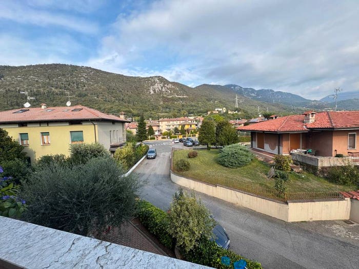 Appartamento quadrilocale in vendita in Via Silvio Zambaldi, Sant'Eufemia Caionvico, Brescia