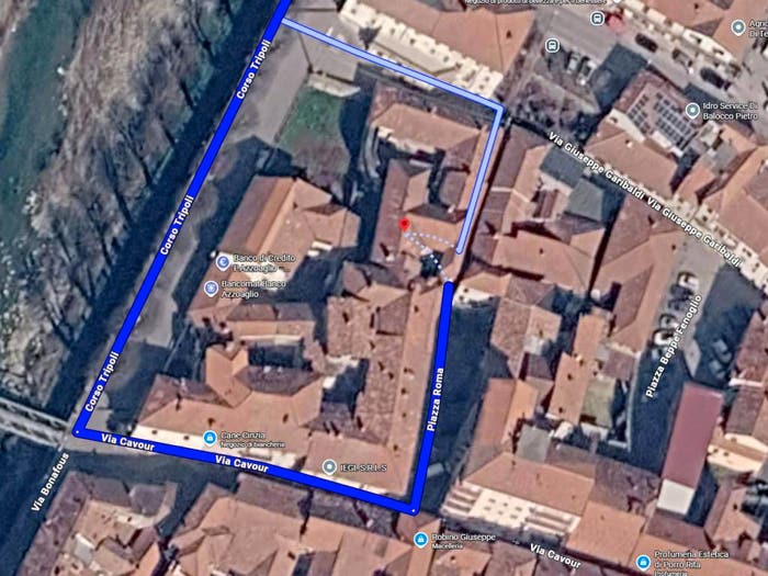 Casa con 6 locali in vendita in Piazza Roma, Cortemilia