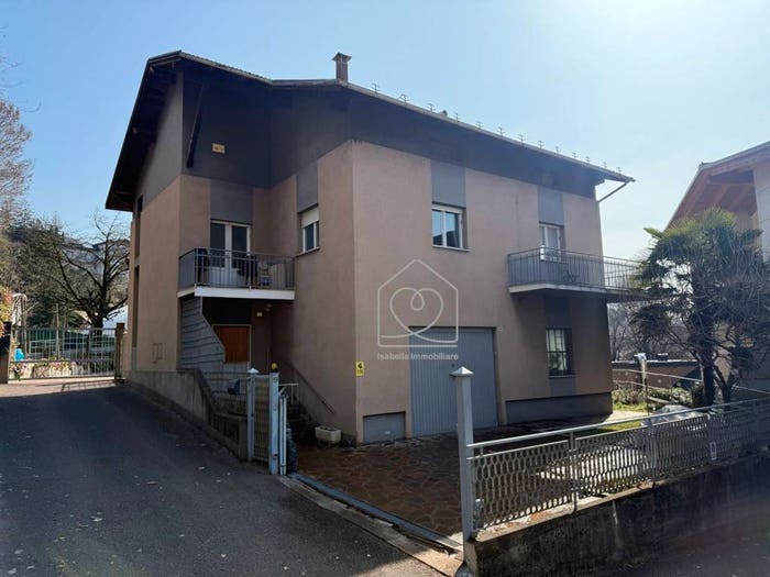 Casa con 6 locali in vendita in Via dei Colli, Centro, Lavis