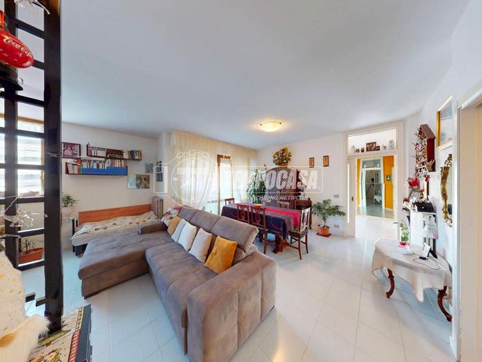 Appartamento quadrilocale in vendita in Via Giambattista Pergolesi, Marina Di Altidona, Altidona
