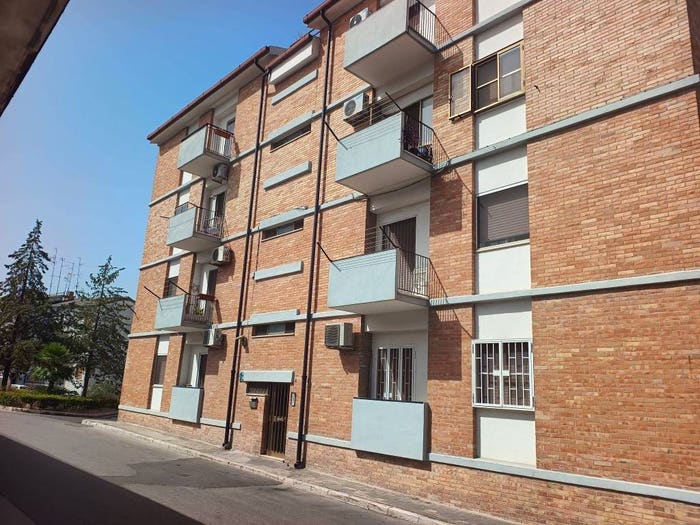 Appartamento quadrilocale in vendita in Via Leonardo da Vinci, Centro, Matera