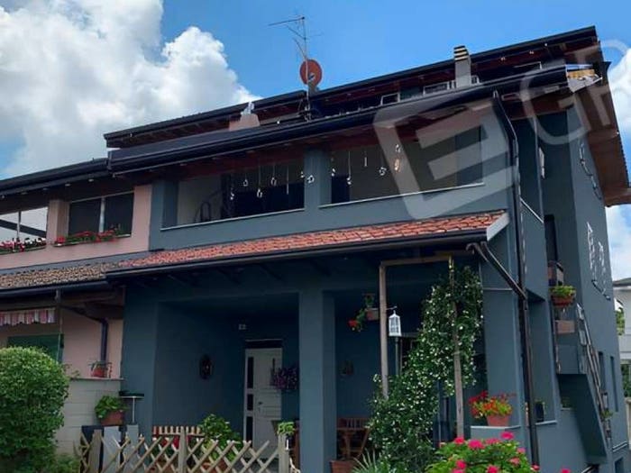 Appartamento quadrilocale in vendita in Via Ruggero Leoncavallo, Canegrate