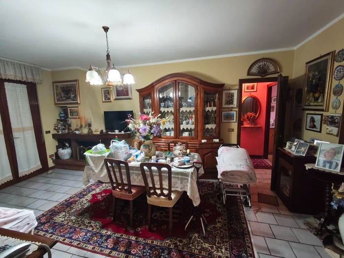 Appartamento con 5 locali in vendita in Monte San Quirico Tre Cancelli, Lucca