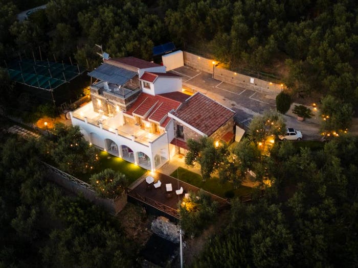 Casa con 6 locali in vendita in Massa Lubrense