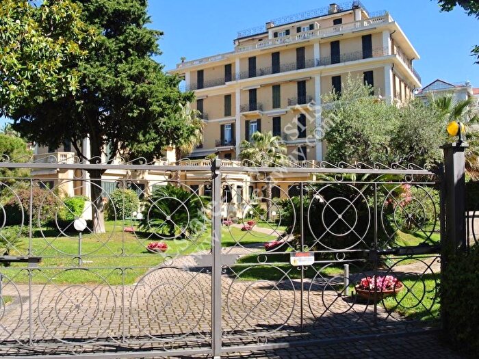 Appartamento bilocale in vendita in Corso Italia, Centro, Bordighera