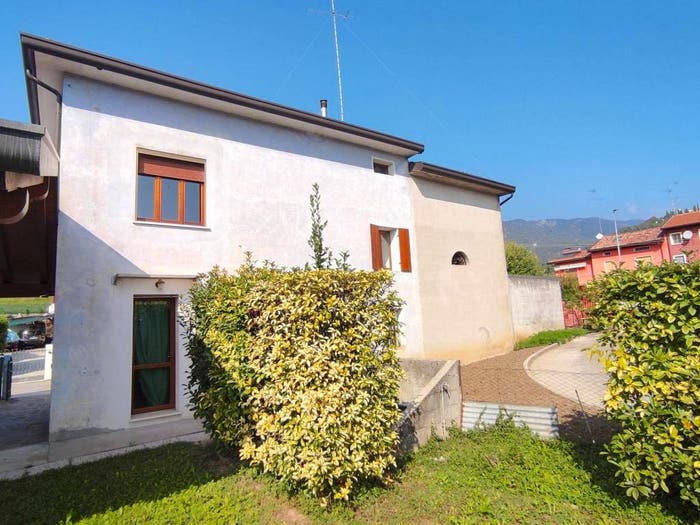 Casa con 5 locali in vendita in Centro, Caneva