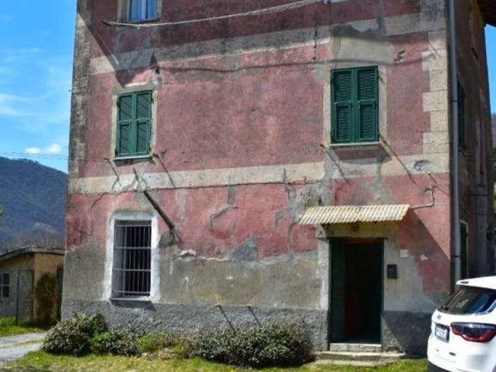 Casa con 6 locali in vendita in Via Vallecalda, Campo Ligure