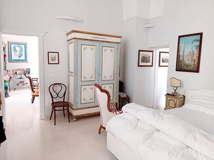 Casa con 6 locali in vendita in Via Silvio Pellico, Marittima, Diso