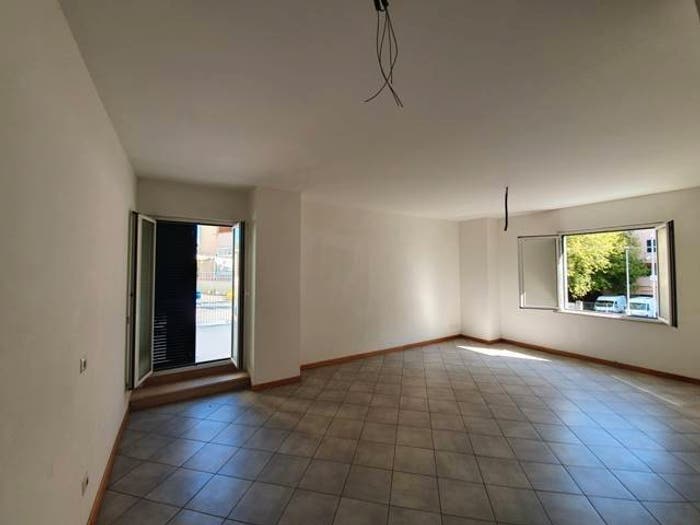 Appartamento bilocale in vendita in Piano, Ancona