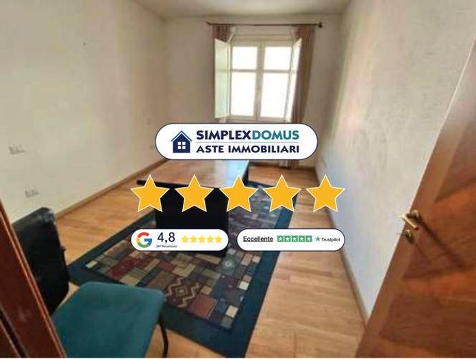 Appartamento trilocale in vendita in Via Libio, Porto Torres