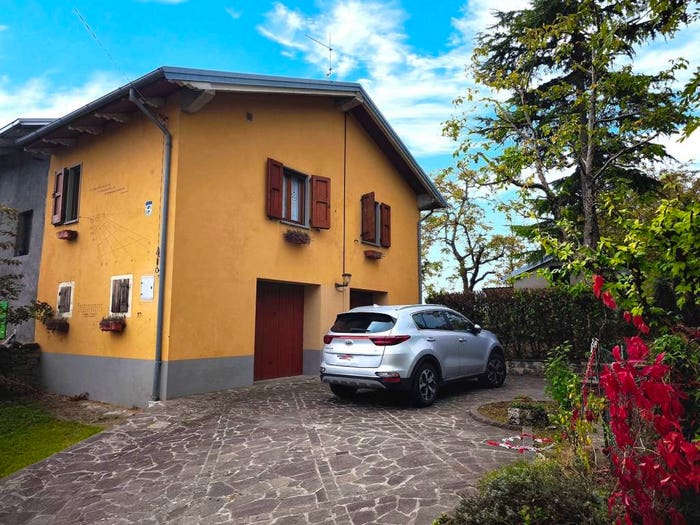 Casa bilocale in affitto in Via Castellina, Fanano