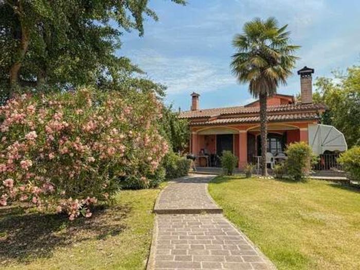 Casa con 6 locali in vendita in San Zeno, Treviso