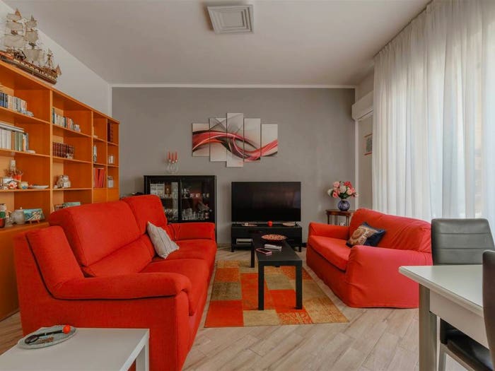 Appartamento trilocale in vendita in VIA RAGNINI, Stazione, Ancona