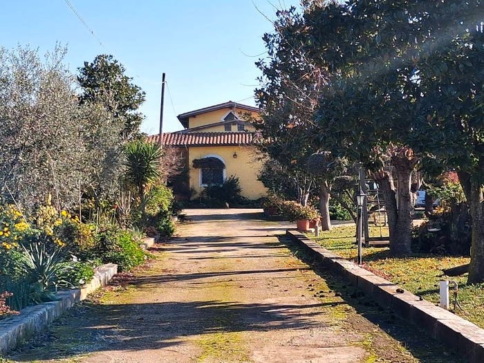 Casa con 6 locali in vendita in Via Stragonello, Stragonello, Lanuvio
