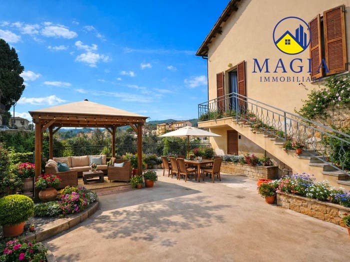Casa con 6 locali in vendita in Via delle Stelle, Ascoli Piceno