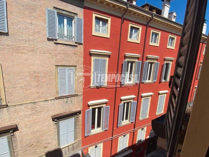 Appartamento bilocale in vendita in Via Castelmaraldo, Centro Storico, Modena