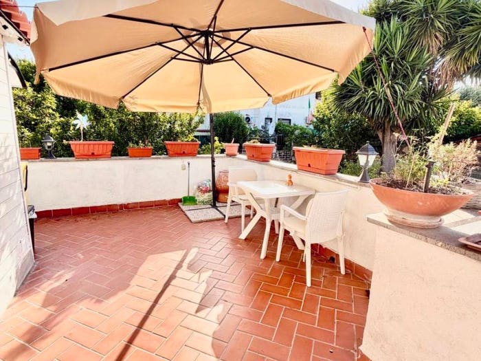 Appartamento trilocale in vendita in Via de Santis Domenico, Centro, Cerveteri
