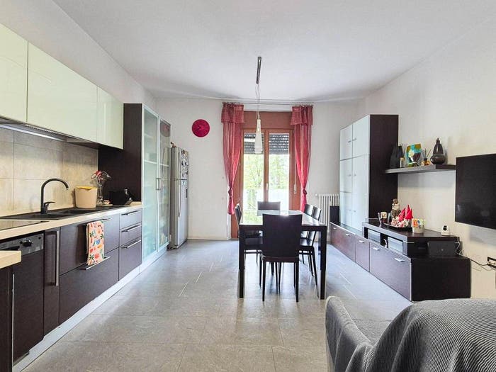 Appartamento trilocale in vendita in Passeggiata Lungo Passirio, Centro, Merano
