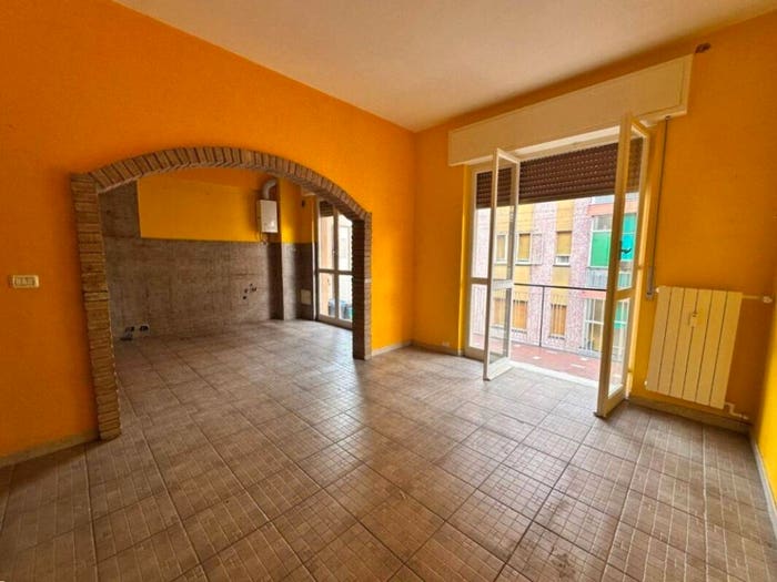 Appartamento quadrilocale in vendita in Via Guelfo d'Albisola, Centro, Albisola Superiore
