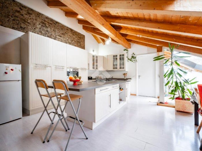 Appartamento quadrilocale in vendita in Via Francesco Sforza, Castello di Brianza