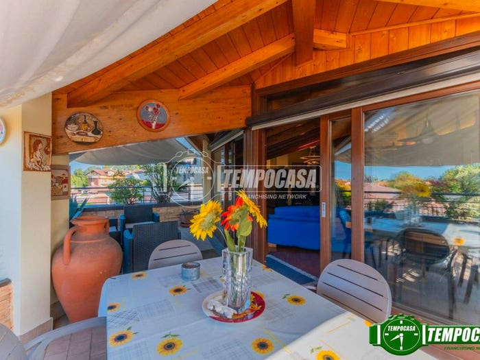 Casa trilocale in vendita in Via Sondrio, Inveruno