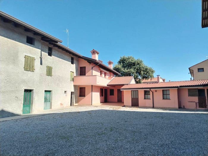 Casa trilocale in vendita in Via Corno, Centro, Gonars