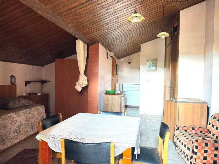 Appartamento con 5 locali in vendita in Santa Maria, Catanzaro