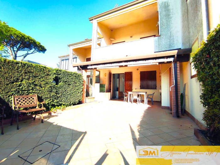 Casa trilocale in vendita in Viale Alpi Orientali Sud, Lido degli Scacchi Lido di Pomposa, Comacchio