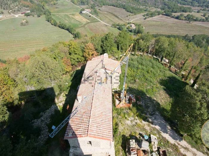 Casa con 6 locali in vendita in Passignano sul Trasimeno
