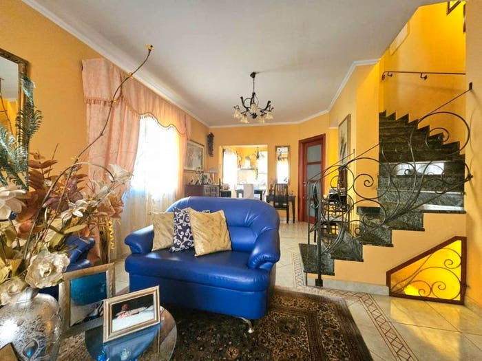 Casa con 5 locali in vendita in Via Nicolò Tommaseo, Quartu, Quartu Sant'Elena