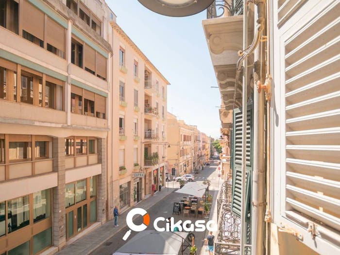 Appartamento quadrilocale in vendita in Via Sassari, Stampace, Cagliari