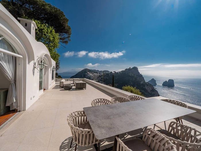Casa trilocale in vendita in Traversa Torina, Centro, Capri