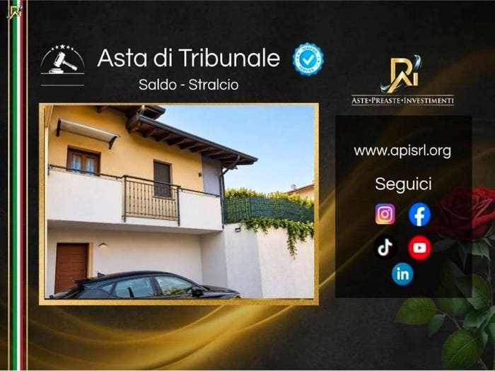 Casa con 5 locali in vendita in Via Guido Andreani, Ghirla, Valganna