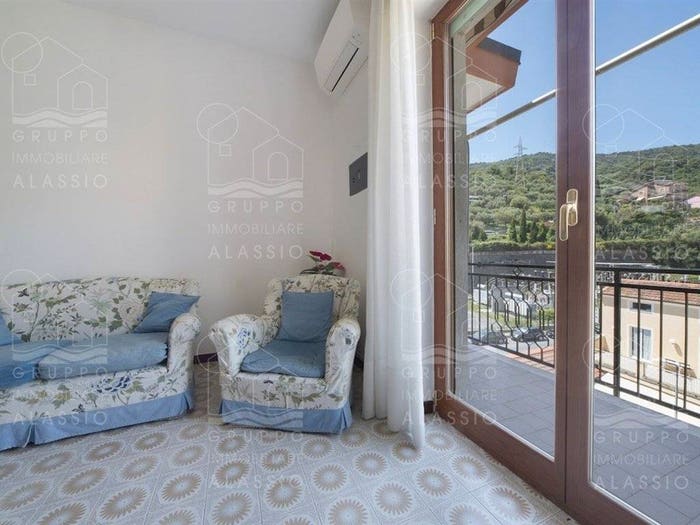 Appartamento trilocale in vendita in Via Neghelli Alassio SV Italia, Fenarina Via Neghelli Collina di Ponente, Alassio