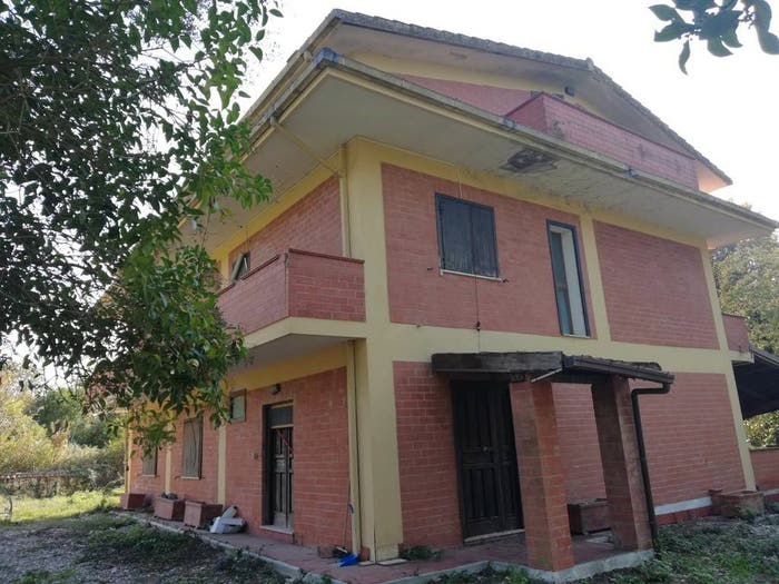 Casa con 6 locali in vendita in Via Santa Cristina, Caiazzo