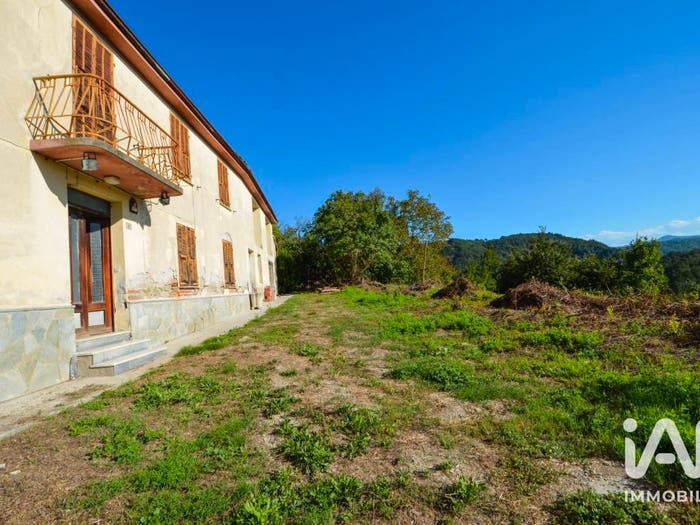 Casa con 6 locali in vendita in Località  Vignola, Saliceto