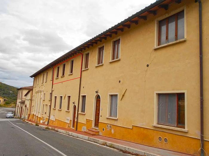 Appartamento trilocale in vendita in Strada Provinciale della Badia di Sant Antimo n interno, Centro, Montalcino