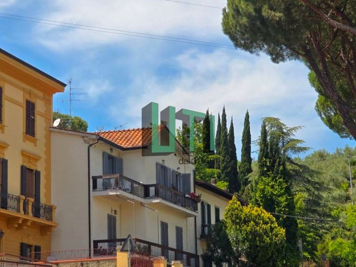 Appartamento con 5 locali in vendita in Via Volterrana, Galluzzo, Firenze