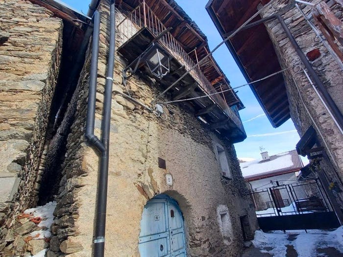 Casa con 5 locali in vendita in località Eclause, Salbertrand