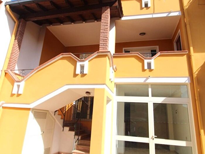 Casa con 6 locali in vendita in via trieste, Centro, Villaputzu