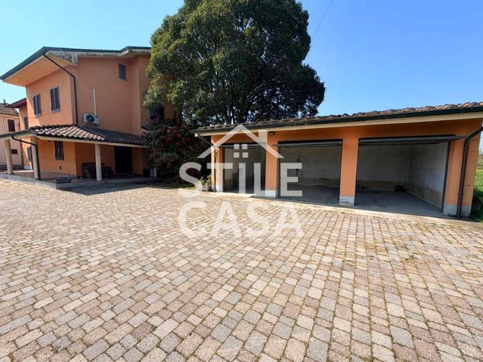 Casa con 6 locali in vendita in Marginone, Altopascio